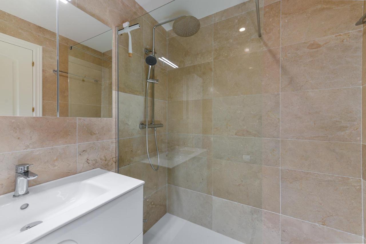 Duquesa Port Retreat Apartment Manilva Ngoại thất bức ảnh