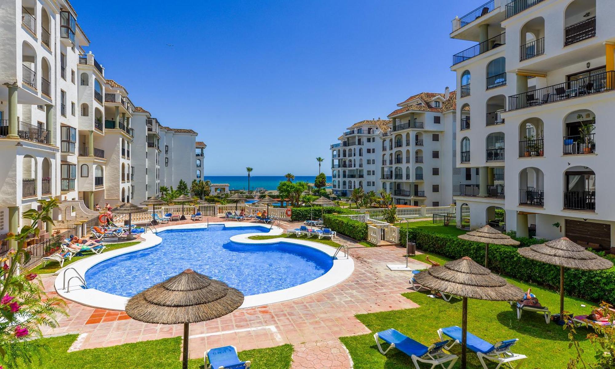 Duquesa Port Retreat Apartment Manilva Ngoại thất bức ảnh